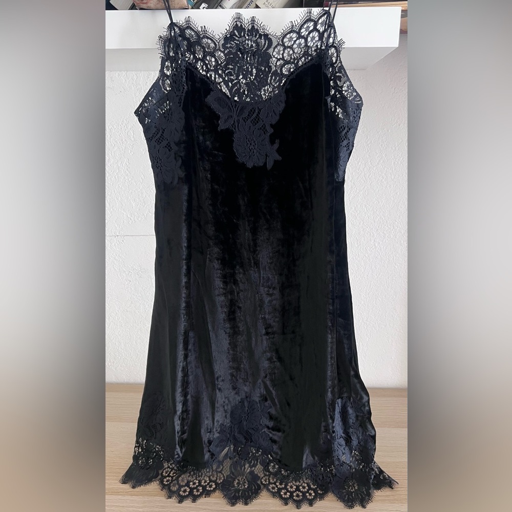 Alice + Olivia Black Velvet Lace-Trim Slip Dress